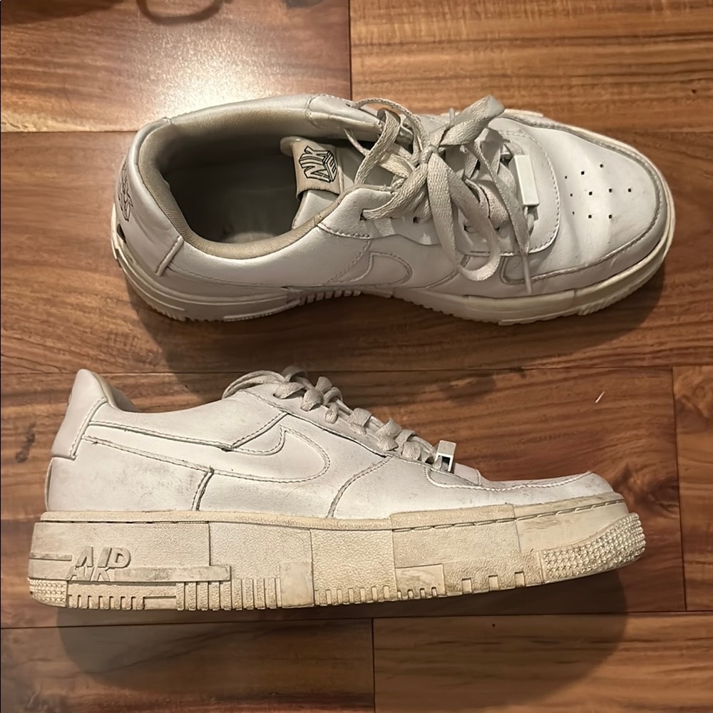 Nike Men's White Sneakers
